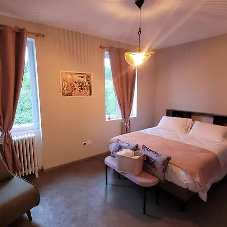 La Tete En L'air Guest house *