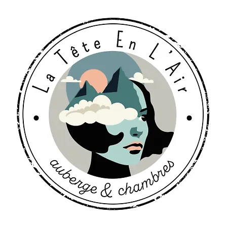 La Tete En L'air Guest house