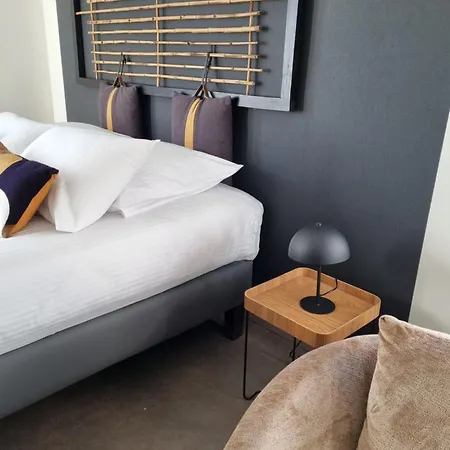 La Tete En L'air Hotel 3*